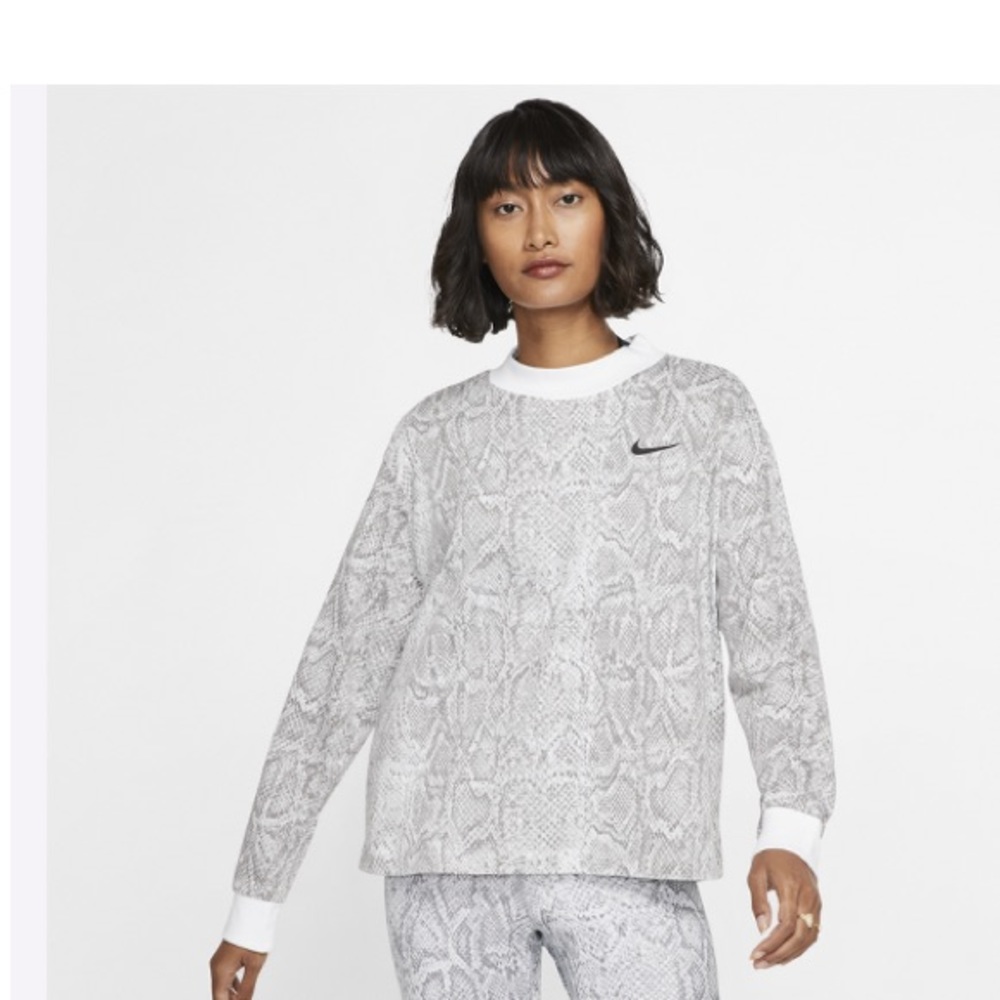 Nike snake skin long sleeve t-shirt size large